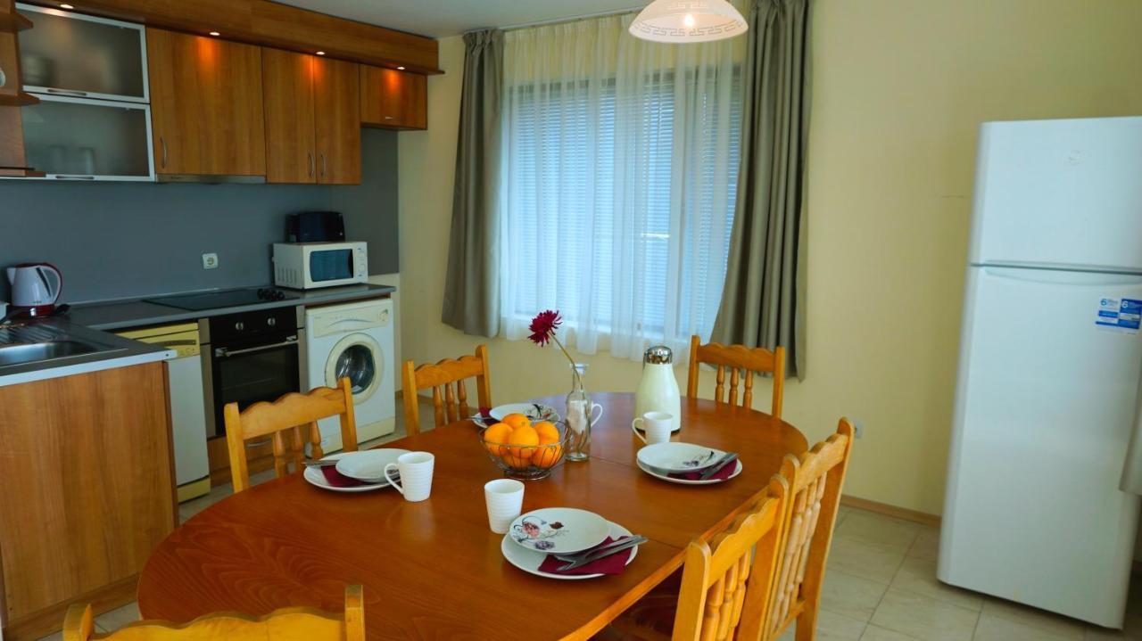 Вила Помело - Family Villa Pomelo Булгарево Екстериор снимка